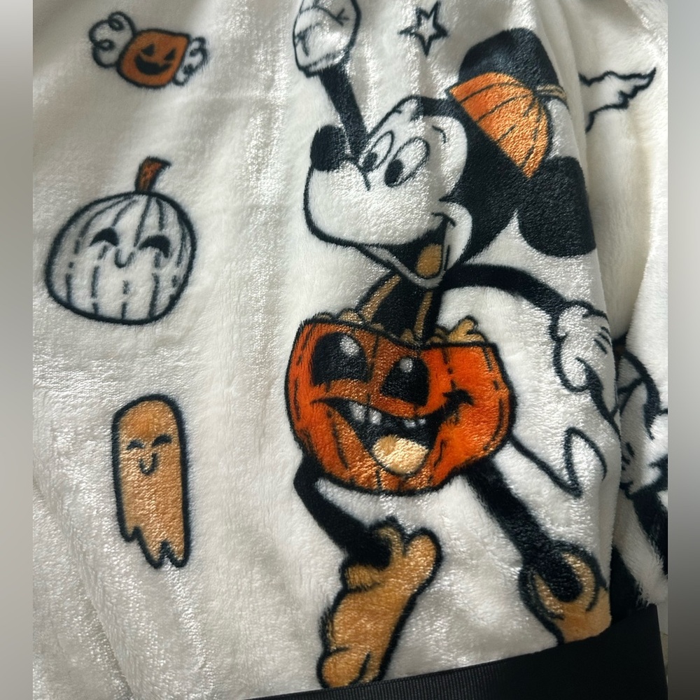 Disney Mickey Minnie 🎃 Halloween Plush Throw Blanket 60x70 NWT - Picture 4 of 7